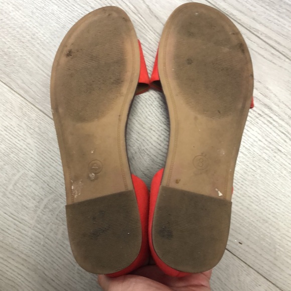 Sandals - Picture 2 of 4